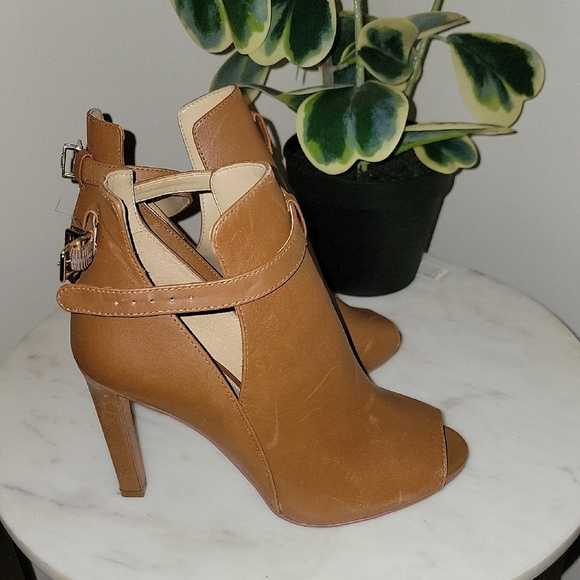 MICHAEL Michael Kors Brown Peep-Toe Heeled Boots - Picture 4 of 6